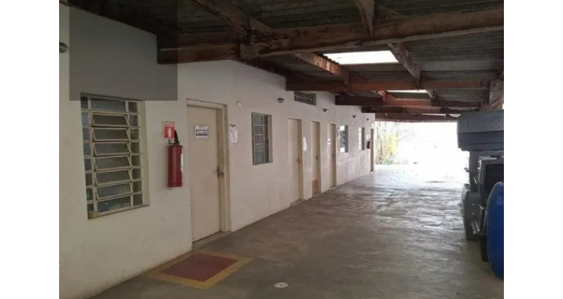 Galpão à venda em Osasco no Bairro dos Remédios na Rua Santa Erotildes,