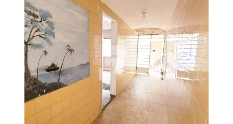 Terreno à venda no Bairro da Vila Santa Edwiges na Rua Agamenon Magalhães