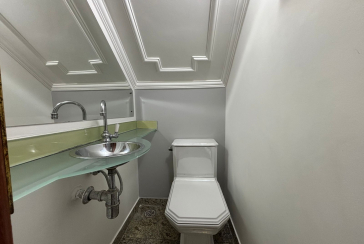 Belo Sobrado à venda no Bairro da Vila Albertina na Rua Antônio Pires