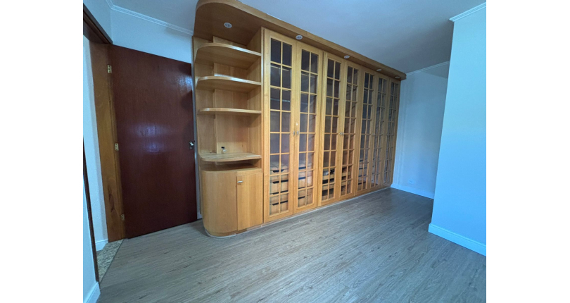 Belo Sobrado à venda no Bairro da Vila Albertina na Rua Antônio Pires