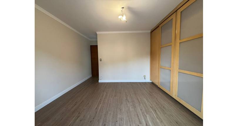 Belo Sobrado à venda no Bairro da Vila Albertina na Rua Antônio Pires