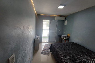  Sobrado à venda no Bairro do Jardim Mangalot na Rua Ramon Falcão,