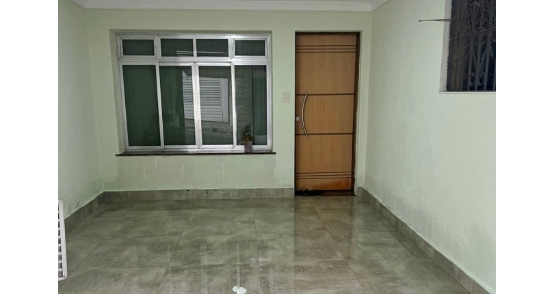  Sobrado à venda no Bairro do Jardim Mangalot na Rua Ramon Falcão,