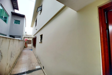 Sobrado à venda no Bairro do Conjunto Residencial Vista Verde na Rua Doutor Fernando de Oliveira Simões,