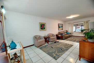 Sobrado à venda no Bairro do Conjunto Residencial Vista Verde na Rua Doutor Fernando de Oliveira Simões,