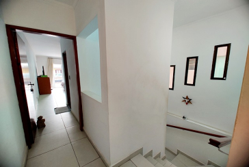 Sobrado à venda no Bairro do Conjunto Residencial Vista Verde na Rua Doutor Fernando de Oliveira Simões,