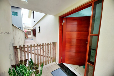Sobrado à venda no Bairro do Conjunto Residencial Vista Verde na Rua Doutor Fernando de Oliveira Simões,