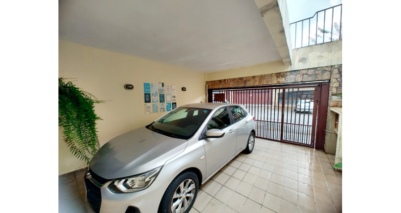 Sobrado à venda no Bairro do Conjunto Residencial Vista Verde na Rua Doutor Fernando de Oliveira Simões,