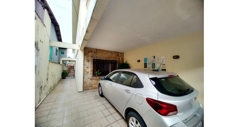 Sobrado à venda no Bairro do Conjunto Residencial Vista Verde na Rua Doutor Fernando de Oliveira Simões,