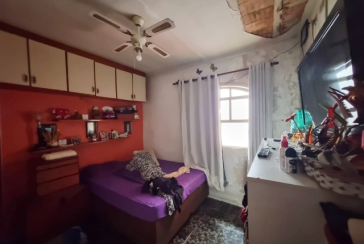 Casa à venda no Bairro do Jardim Santo Elias na Rua Pedro de Lucena Pereira