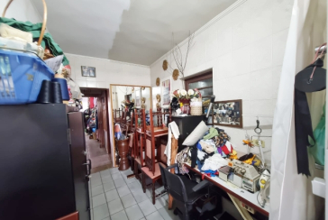 Casa à venda no Bairro do Jardim Santo Elias na Rua Pedro de Lucena Pereira