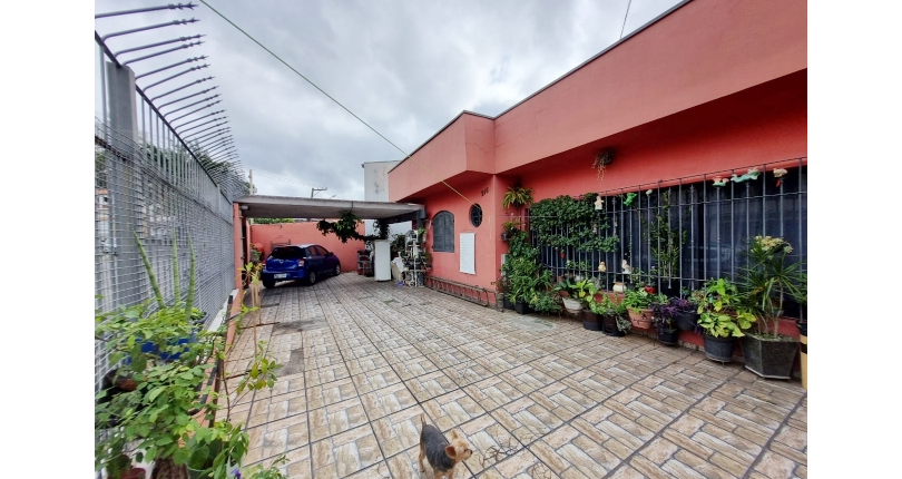 Casa à venda no Bairro do Jardim Santo Elias na Rua Pedro de Lucena Pereira