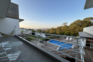 Bela Casa à venda no Loteamento Itatiba Country Club na Rua José Consoline