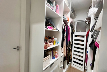 Bela Casa assobradada à venda no Bairro do Parque São Domingos na Rua Professora Altina Maynardi de Araújo, 