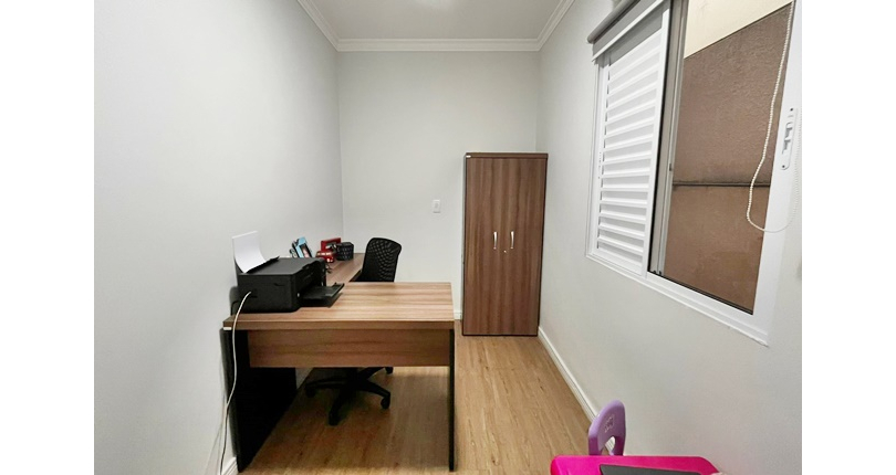 Bela Casa assobradada à venda no Bairro do Parque São Domingos na Rua ProfessoBela Casa assobradada à venda no Bairro do Parque São Domingos na Rua Professora Altina Maynardi de Araújo, ra Altina Maynardi de Araújo, 