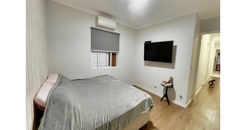 Bela Casa assobradada à venda no Bairro do Parque São Domingos na Rua Professora Altina Maynardi de Araújo, 