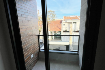 Belíssimo Sobrado novo à venda no Bairro do Parque Maria Domitila na Rua Domingos de Magalhães 82,