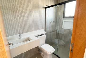 Belíssimo Sobrado novo à venda no Bairro do Parque Maria Domitila na Rua Domingos de Magalhães 80