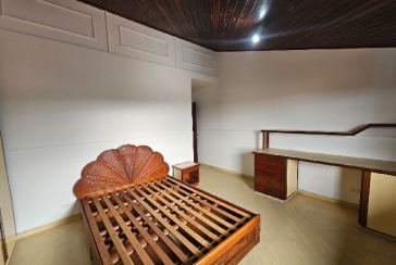 Belo Sobrado à venda no Bairro do Jardim Regina na Rua Maria Pereira Pinto,