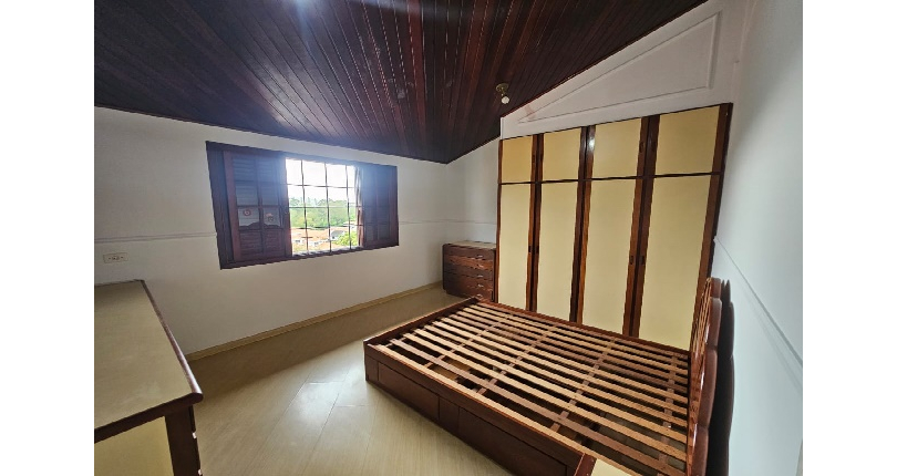 Sobrado à venda Rua Maria Pereira Pinto, Jardim Regina - Imóveis à Venda