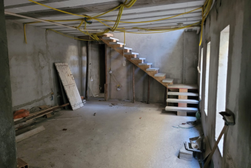 Sobrado à venda no Bairro da Vila Menck na Rua Santo André,