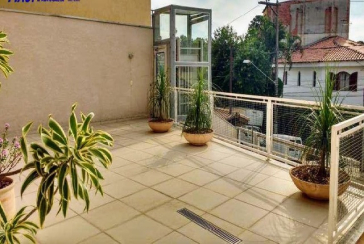 Belo Sobrado à venda no Bairro da Vila dos Remédios na Rua Lopo Homem 56