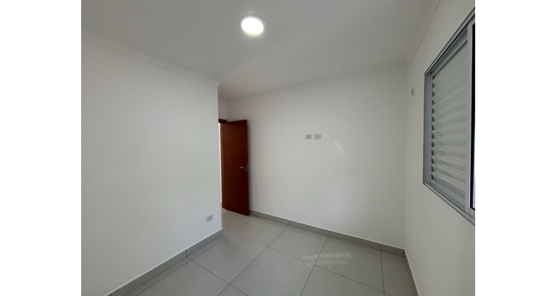 Belo Sobrado novo à venda no Bairro do Jardim Líbano na Rua Professor Araújo Coelho 391