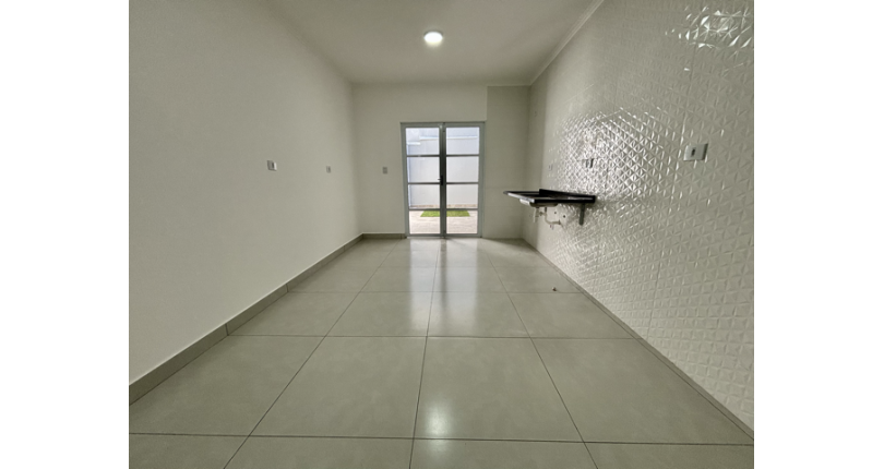 Belo Sobrado novo à venda no Bairro do Jardim Líbano na Rua Professor Araújo Coelho 391