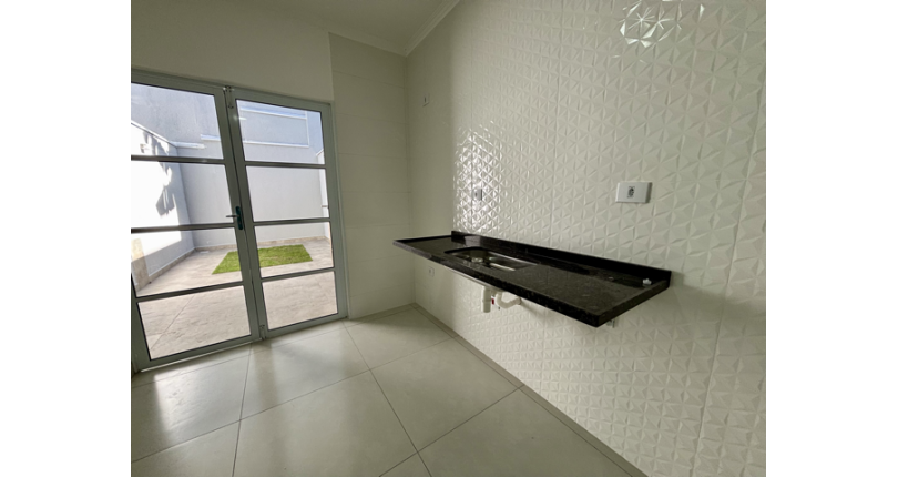 Belo Sobrado novo à venda no Bairro do Jardim Líbano na Rua Professor Araújo Coelho 393