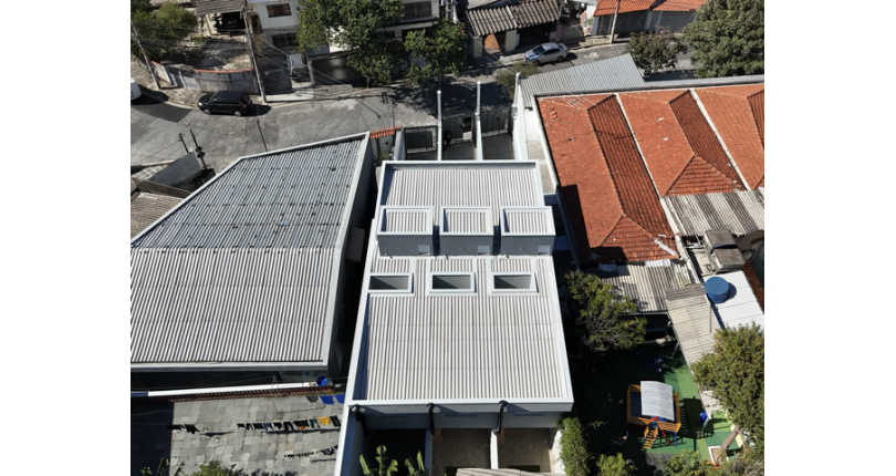 Belo Sobrado novo à venda no Bairro do Jardim Líbano na Rua Professor Araújo Coelho 393