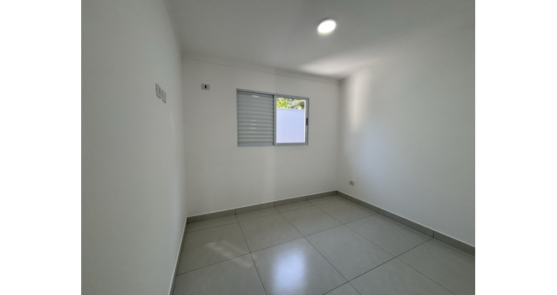 Belo Sobrado novo à venda no Bairro do Jardim Líbano na Rua Professor Araújo Coelho 393