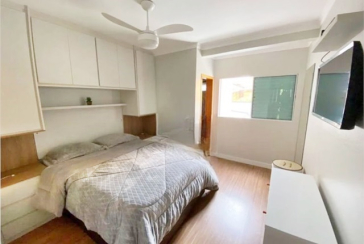 Belo Sobrado à venda no Bairro da Vila Mangalot na Rua Rubens de Souza Araújo