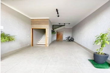 Belo Sobrado à venda no Bairro da Vila Mangalot na Rua Rubens de Souza Araújo