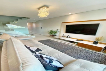 Belo Sobrado à venda no Bairro da Vila Mangalot na Rua Rubens de Souza Araújo