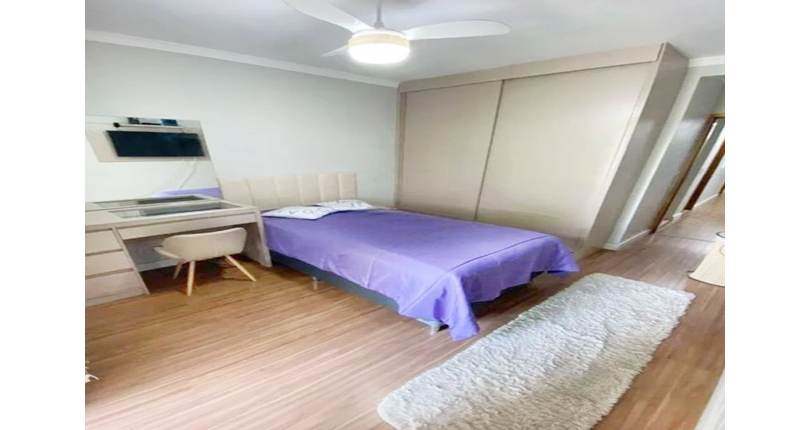 Belo Sobrado à venda no Bairro da Vila Mangalot na Rua Rubens de Souza Araújo