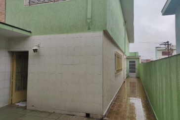 Belo Sobrado à venda no Bairro do Piqueri na Rua Maria Helena