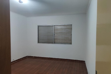 Belo Sobrado à venda no Bairro do Piqueri na Rua Maria Helena