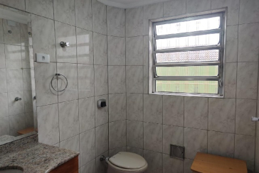 Belo Sobrado à venda no Bairro do Piqueri na Rua Maria Helena