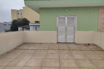 Belo Sobrado à venda no Bairro do Piqueri na Rua Maria Helena