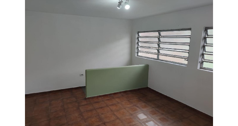 Belo Sobrado à venda no Bairro do Piqueri na Rua Maria Helena