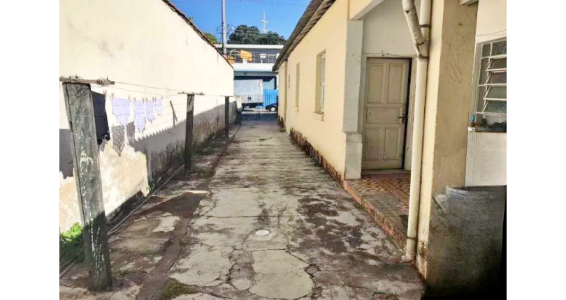 Terreno à venda no Bairro da Vila Anastácio na Rua Caiapós,