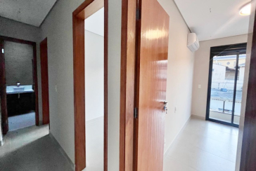 Lindo Sobrado novo à venda no Bairro do Parque São Domingos na Rua Dona Herminda Borba Attuy 310,