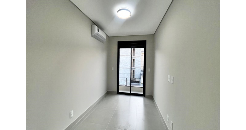 Lindo Sobrado novo à venda no Bairro do Parque São Domingos na Rua Dona Herminda Borba Attuy 310,