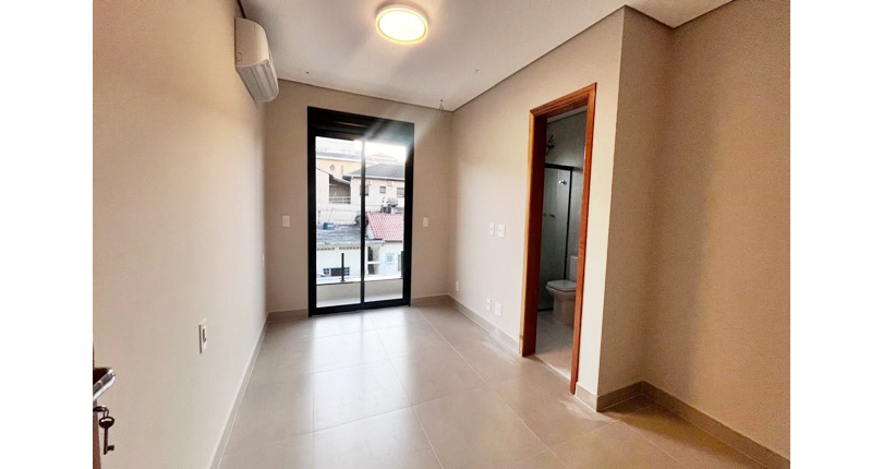 Lindo Sobrado novo à venda no Bairro do Parque São Domingos na Rua Dona Herminda Borba Attuy 310,