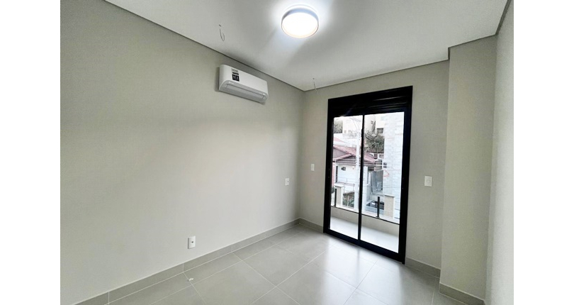 Lindo Sobrado novo à venda no Bairro do Parque São Domingos na Rua Dona Herminda Borba Attuy 310,