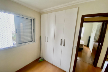 Belo Apartamento à venda no Bairro do Jardim Íris na Rua Eugenio Lorenzetti 130
