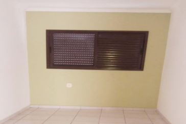 Belo Apartamento à venda na Praia Grande no Bairro Nova Mirim na Rua Primeiro de Maio 34, no Condomínio Joao Maria Orisaka