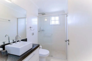 Lindo Sobrado à venda no Bairro do City América na Avenida do Anastácio