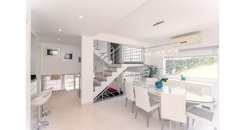 Lindo Sobrado à venda no Bairro do City América na Avenida do Anastácio