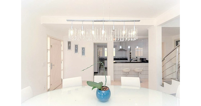 Lindo Sobrado à venda no Bairro do City América na Avenida do Anastácio